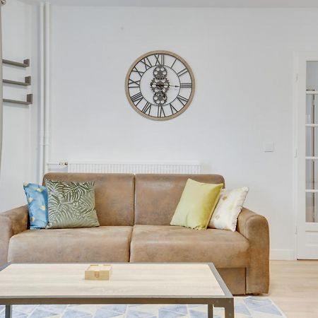 Chic And Spacious Apart With Parking Saint-Germain-en-Laye Exterior foto